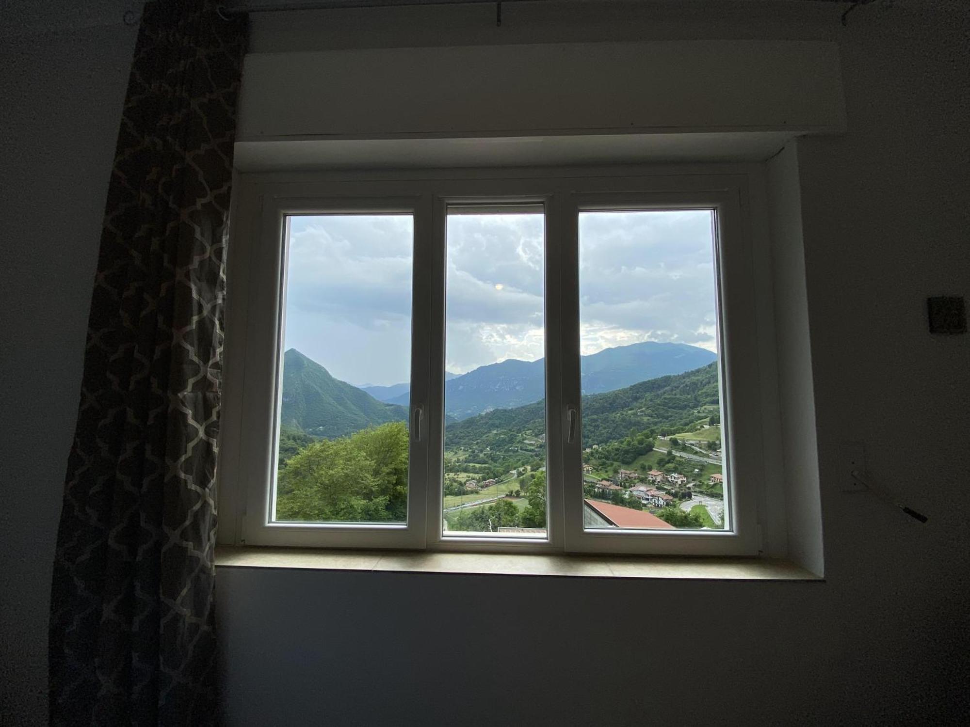 Albergo Lodrino Villa  Luaran gambar